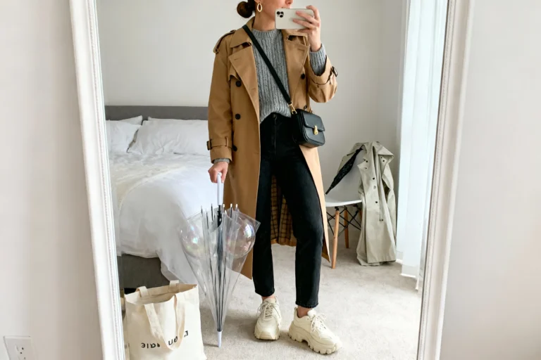 10 Rainy Day Outfits That’ll Make You Love Gray Skies